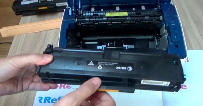 Как заменить картридж в Хerox Workcentre 3025